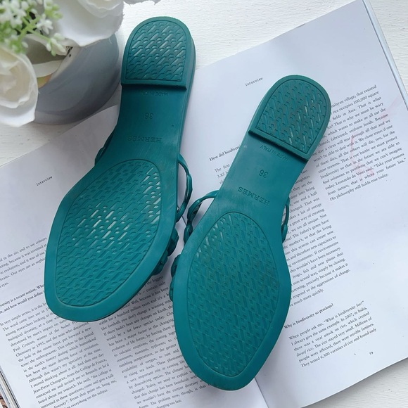 HERMES Rubber Chaine d'Ancre Nude Sandals size 36 - Picture 2 of 3